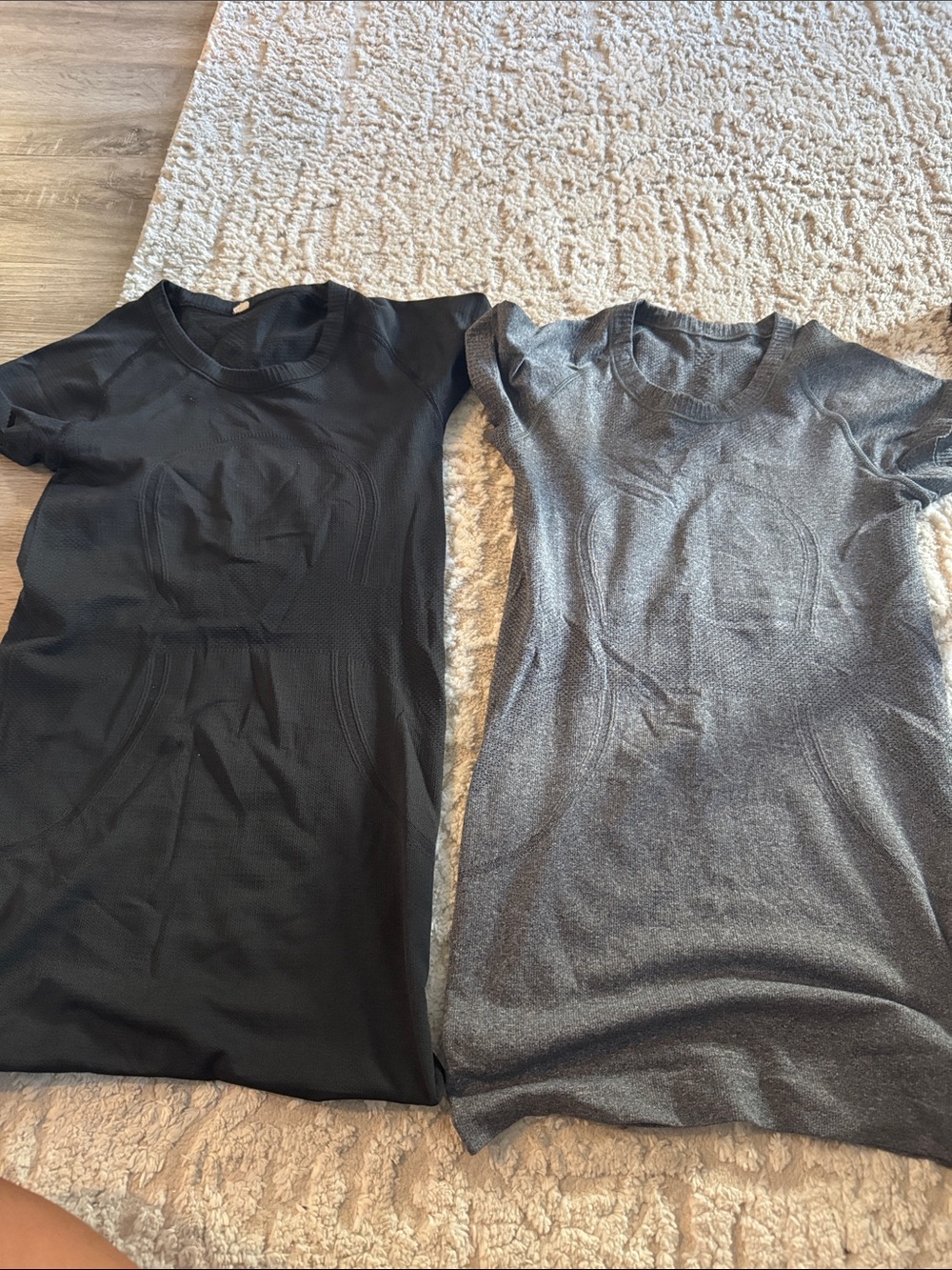 Two lululemon short sleeve tops